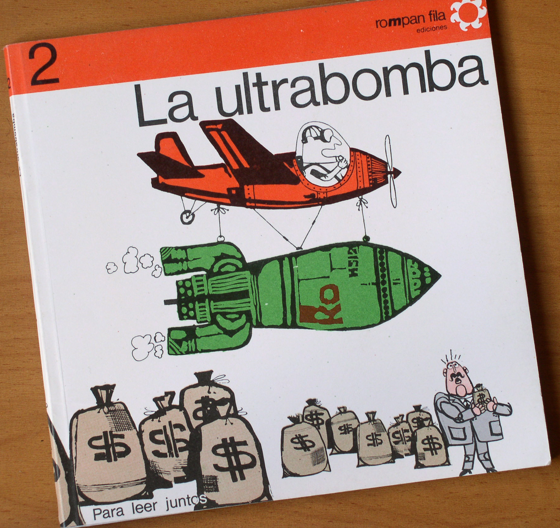 la ultrabomba editorial rompan filas tapa de libro